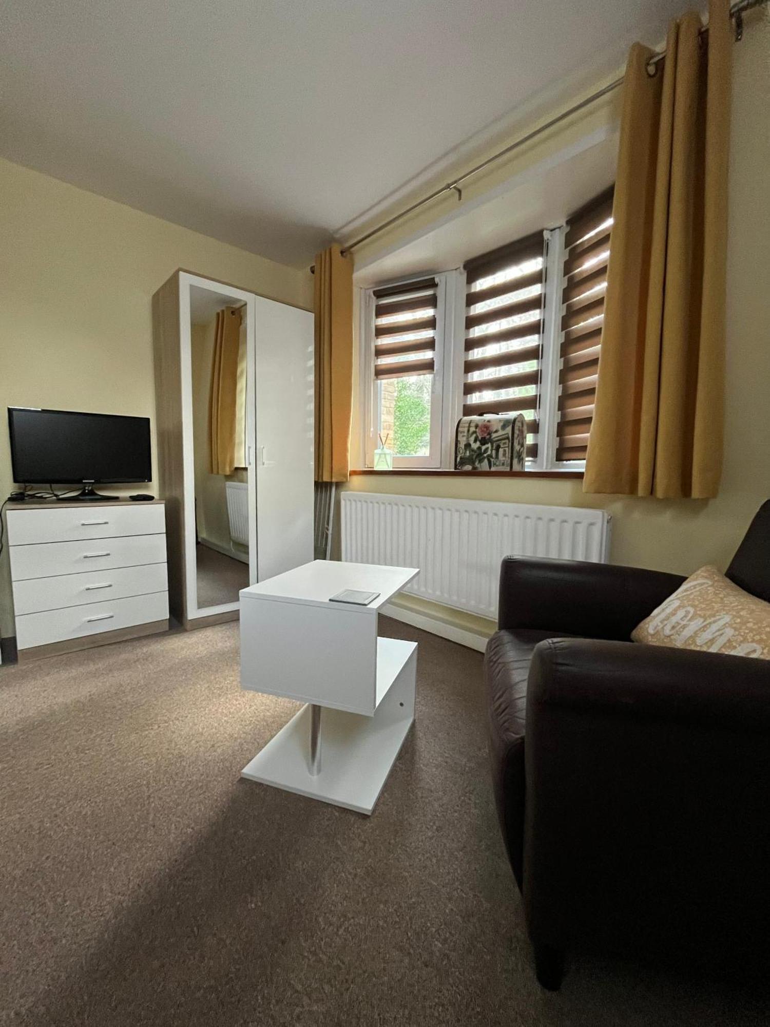 Apartamento Quest Fulfiller - Near General Hospital, Free Parking & Garden Southampton Exterior foto